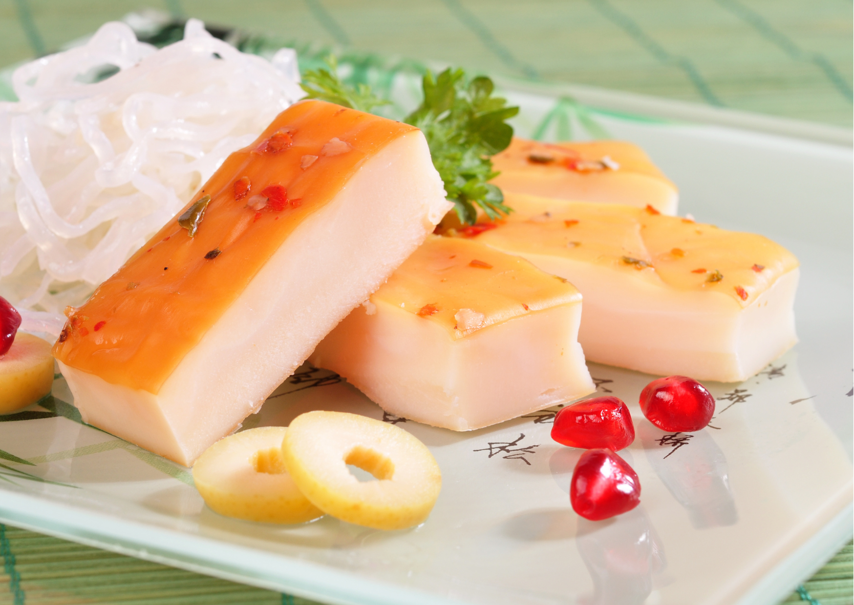 món mực ống khổng lồ