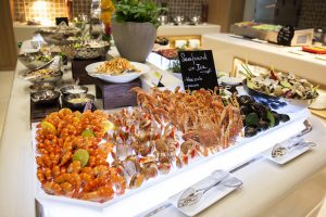 Explore the Top 4 Famous Seafood Buffet Restaurants in Hanoi