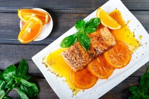 Tổng hợp 3 cách làm cá hồi áp chảo đậm đà thơm ngon
