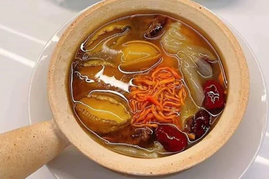 Bào ngư hầm thuốc bắc