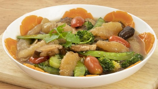 huong-dan-cach-lam-hai-sam-xao-nam-dong-co