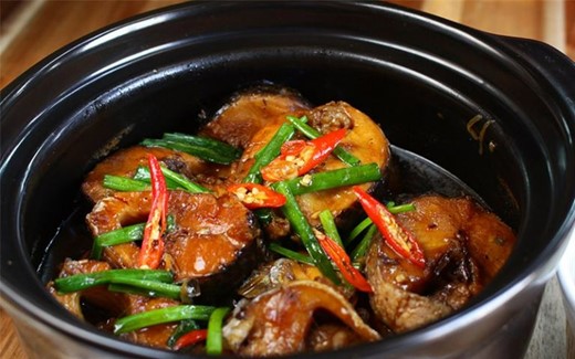 cá mú kho tộ
