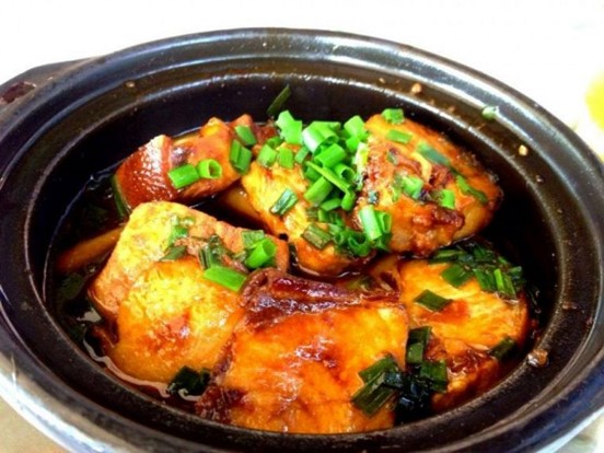 cá đuối kho nghệ
