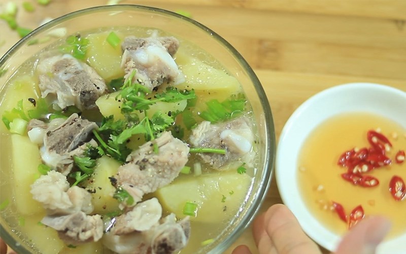 mon-canh-khoai-tay