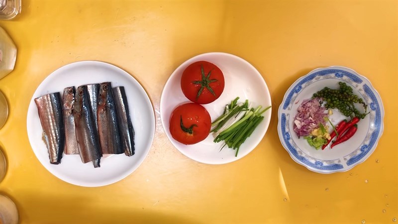 nguyen-lieu-lam-mon-ca-thu-nhat-kho-ca-chua